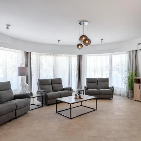 Hamilton Grand * Koskinou (Rhodes)