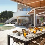 Villa Hamilton Grand *